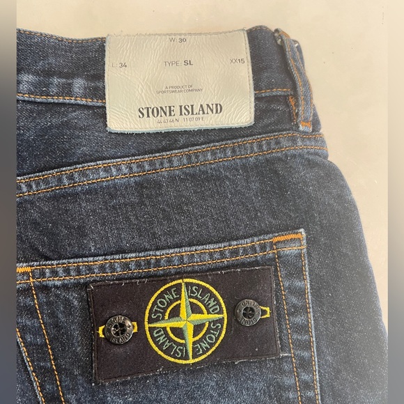Stone Island Straight Leg Dark Wash Denim Jeans Size 30 Lightly Worn - Picture 3 of 4